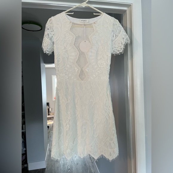 VICI storia white lace dress never worn (still has tags) - Picture 1 of 3